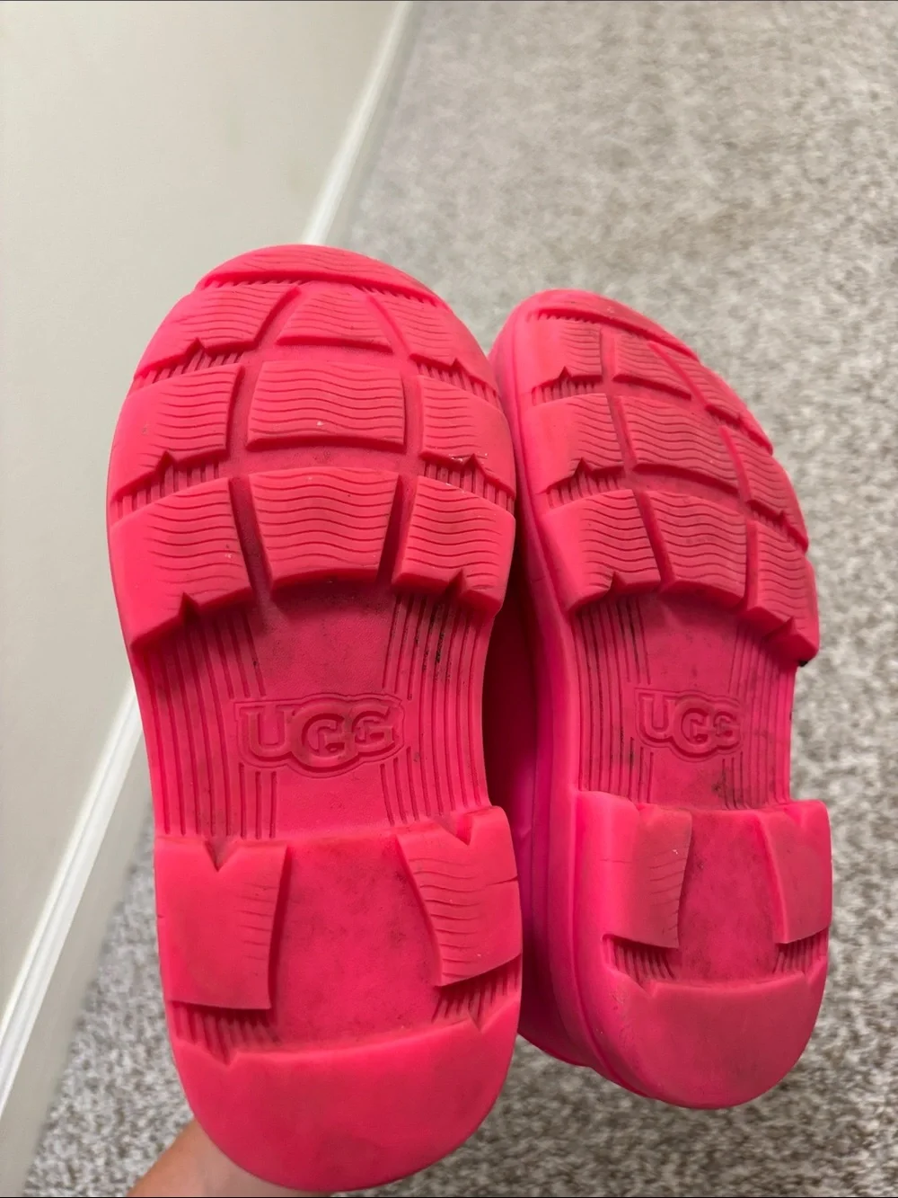 UGG pink rubber neoprene boots 13